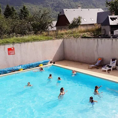 Confortable 3 Pieces Avec Piscine - 8 Personnes - Village, Proche Saint-lary-soulan - Fr-1-504-18 Apartment